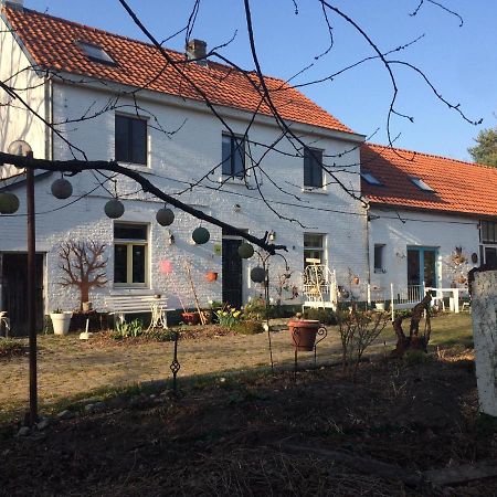 Slaaphuisje Het Vliegend Varken Genk Extérieur photo